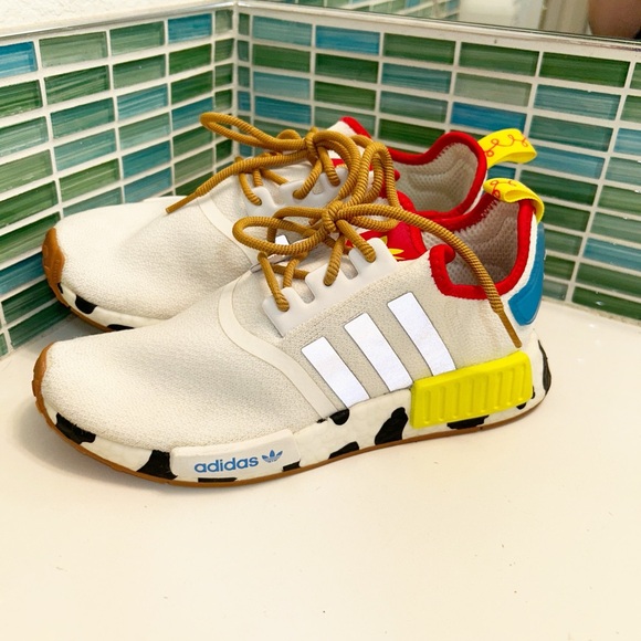 ADIDAS x TOY STORY The Originals NMD_R1 Disney Collab Toy Story White SZ: 6 - Picture 5 of 15